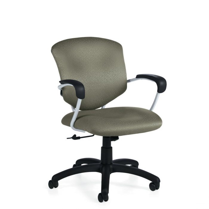 Supra medium back tilter chair, model 5331-4. This chair has been placed on a white background.